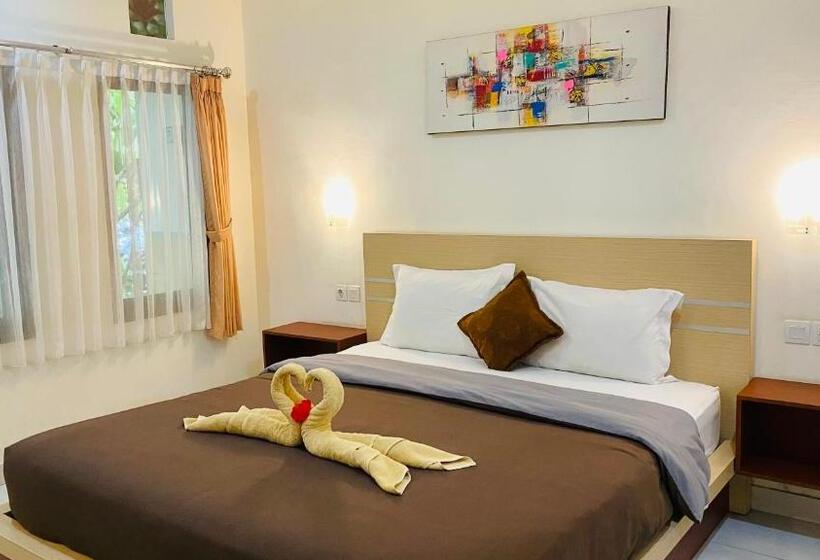 فندق Mailaku House