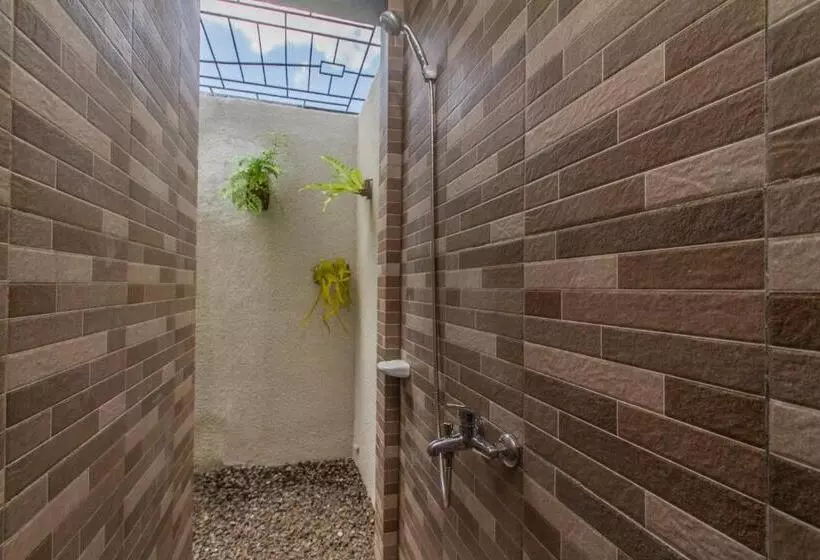 ホテル Mailaku House