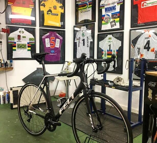 هتل Vila Alaró Ti