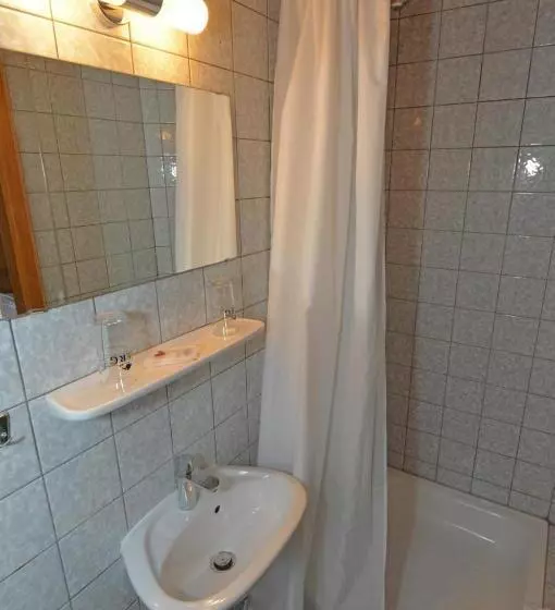 Hotelli Weinhaus Hehner Kiltz