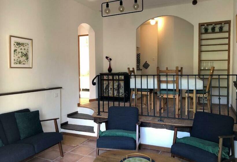 پانسیون La Caumontoise