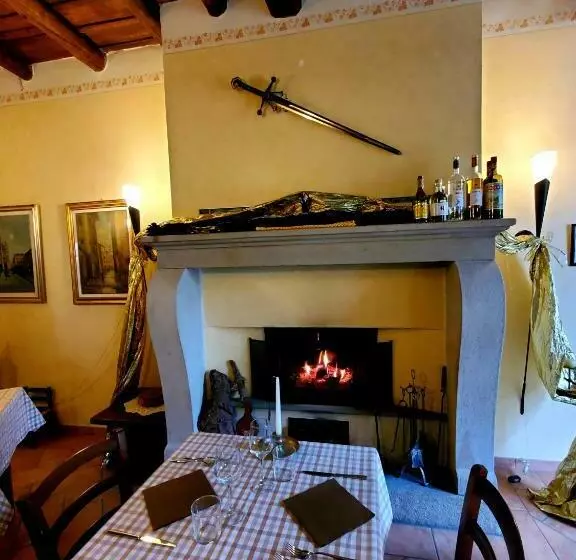 Retkeilymaja Antica Locanda La Tinara Del Belvedere   Romantic Dreams