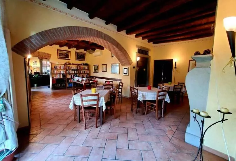 Retkeilymaja Antica Locanda La Tinara Del Belvedere   Romantic Dreams