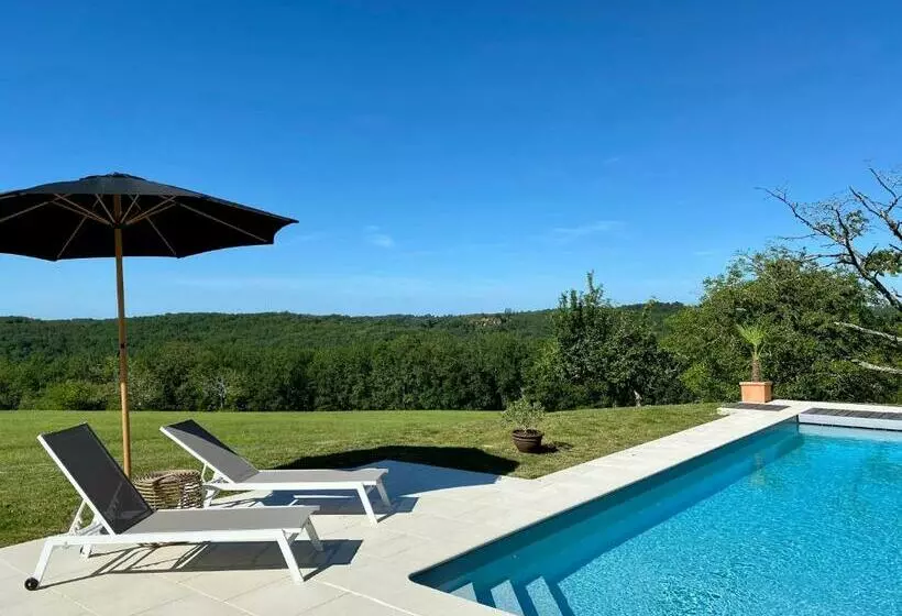 ベッドアンドブレックファースト Domaine De Cazal   Chambres D Hôtes Avec Piscine Au Cœur De 26 Hectares De Nature Préservée