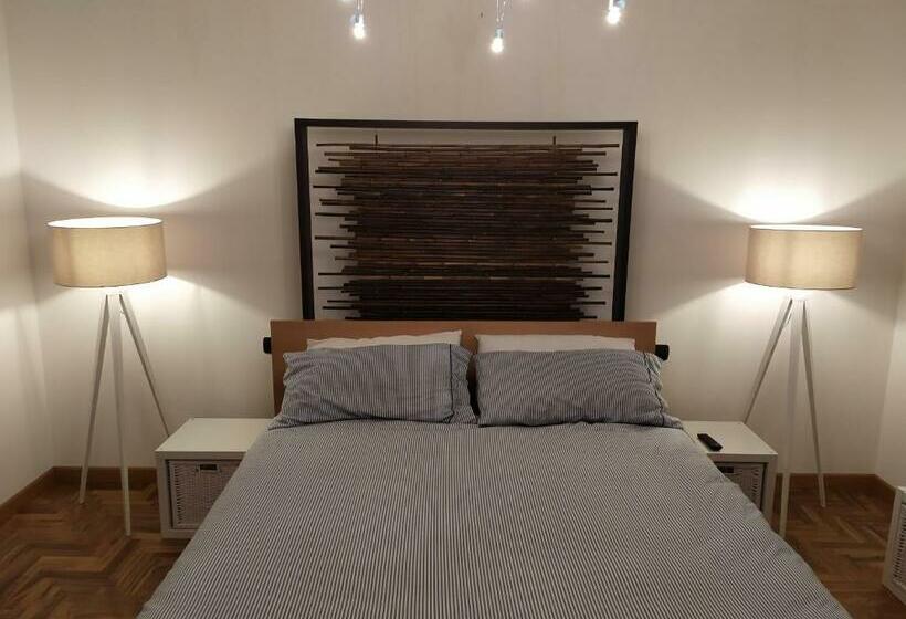 פנסיון Casa Chiantishire