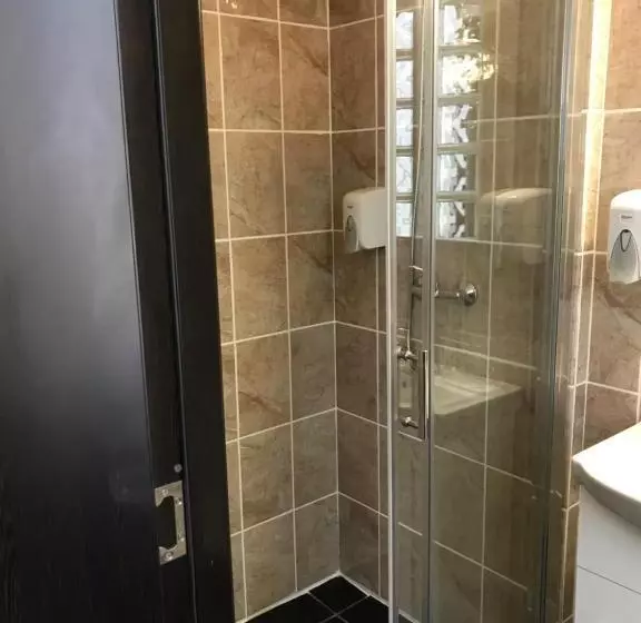 ペンション Casa Ida 1896