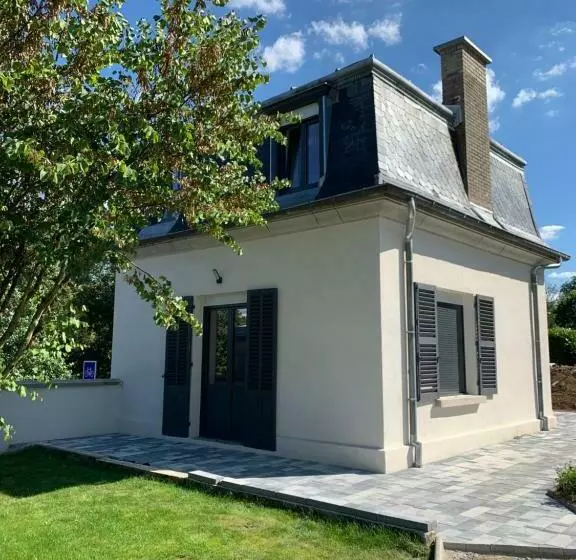 Majatalo La Petite Maison 1933