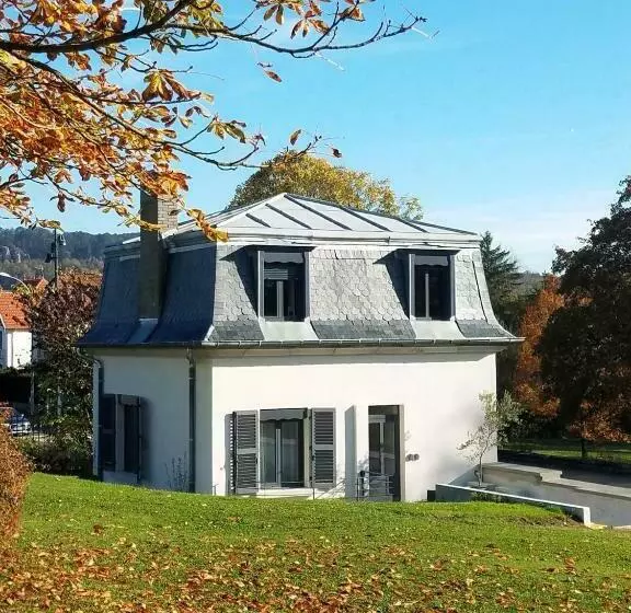 Majatalo La Petite Maison 1933