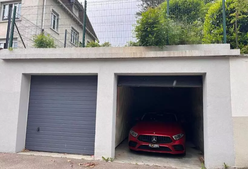 Majatalo La Petite Maison 1933