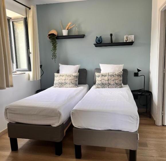 بنسيون La Petite Maison 1933