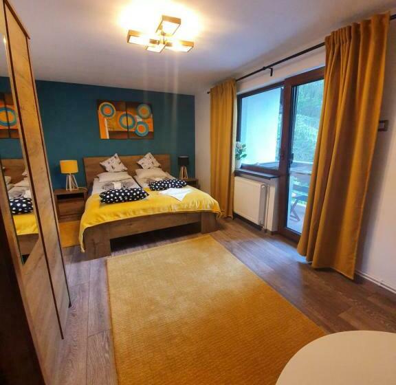 膳宿费 Laura Villa