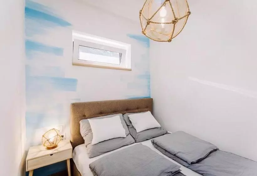 پانسیون Nádas Center Home Badacsony