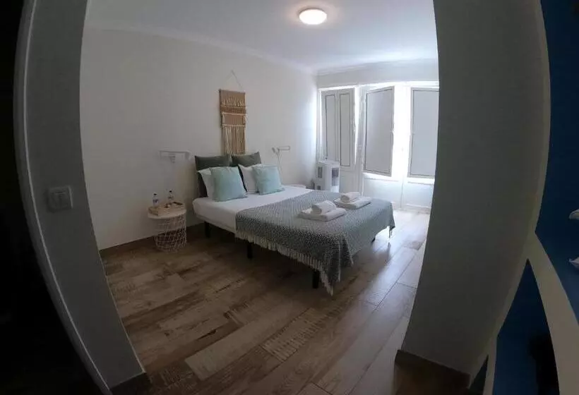 Majatalo Pé Na Areia, Alojamento Local