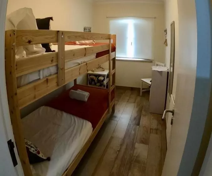 Majatalo Pé Na Areia, Alojamento Local