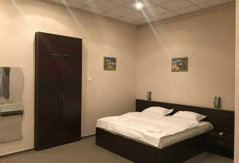 ペンション Casa Ida 1896