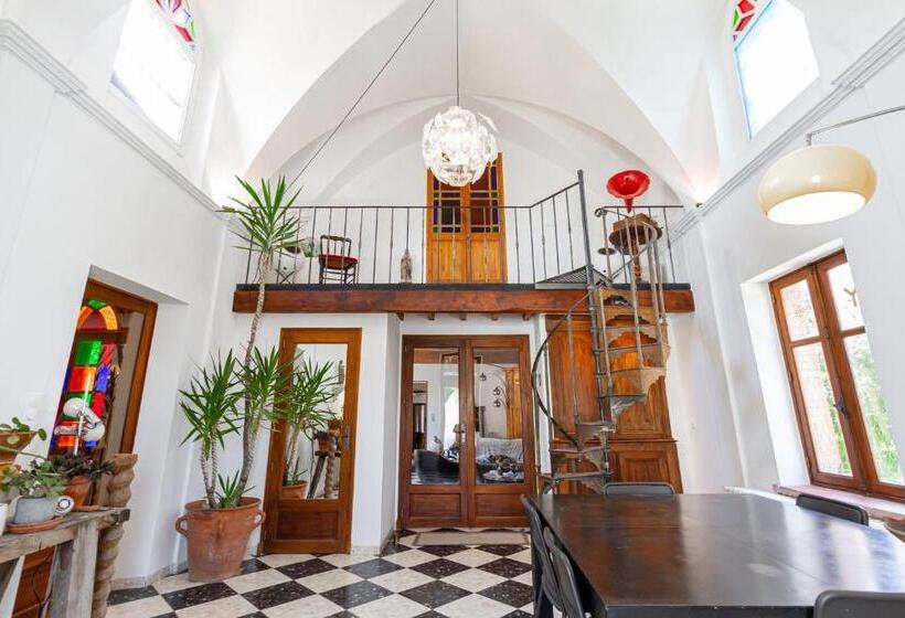 B&b Du Couvent, Vue Château