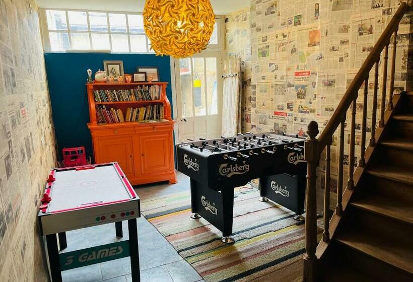 تختخواب و صبحانه Chez Mimie Les Hôtes