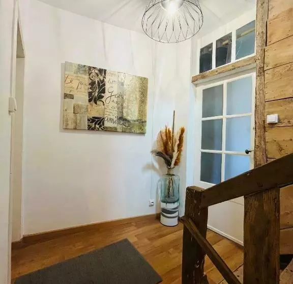 Aamiaismajoitus (B&B) Chez Mimie Les Hôtes