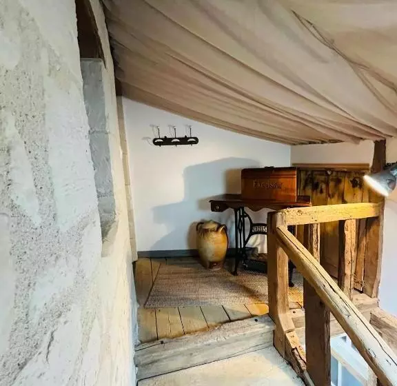 Aamiaismajoitus (B&B) Chez Mimie Les Hôtes