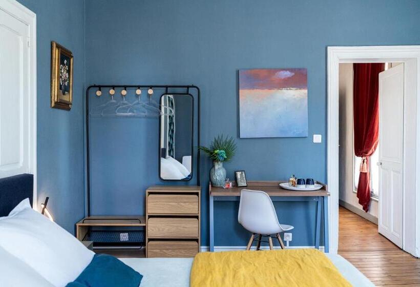 بنسيون Le Henri Ii