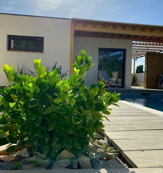 住宿加早餐  Le Pool House