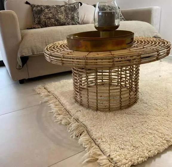 ベッドアンドブレックファースト Le Pool House