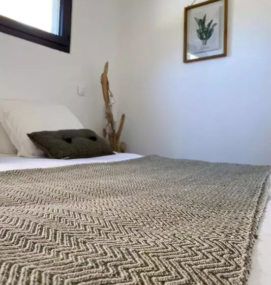 ベッドアンドブレックファースト Le Pool House