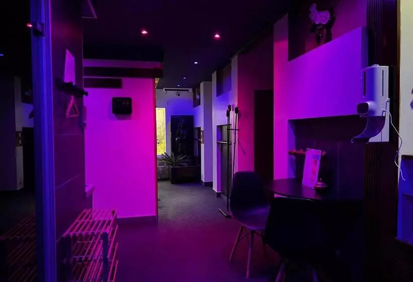 ベッドアンドブレックファースト Mas La Farelle Chambre D Hote,fitness & Salle De Jeux Gratuite & Spa En Supplément