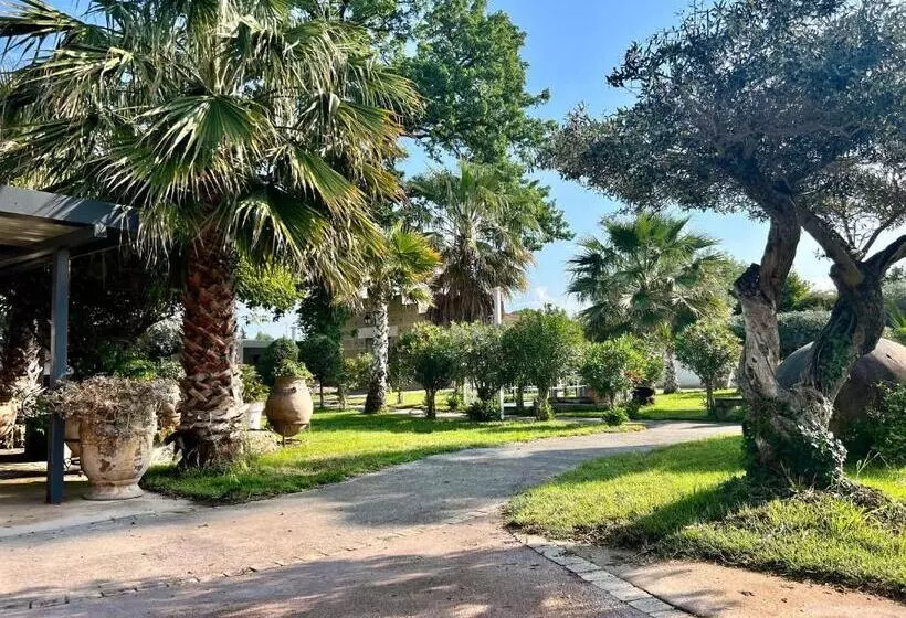 ベッドアンドブレックファースト Mas La Farelle Chambre D Hote,fitness & Salle De Jeux Gratuite & Spa En Supplément