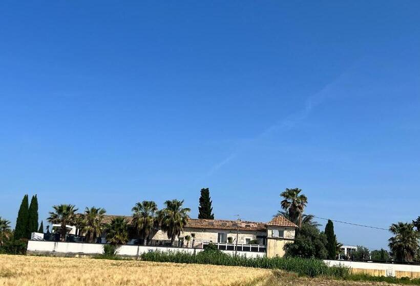 민박 Mas La Farelle Chambre D Hote,fitness & Salle De Jeux Gratuite & Spa En Supplément