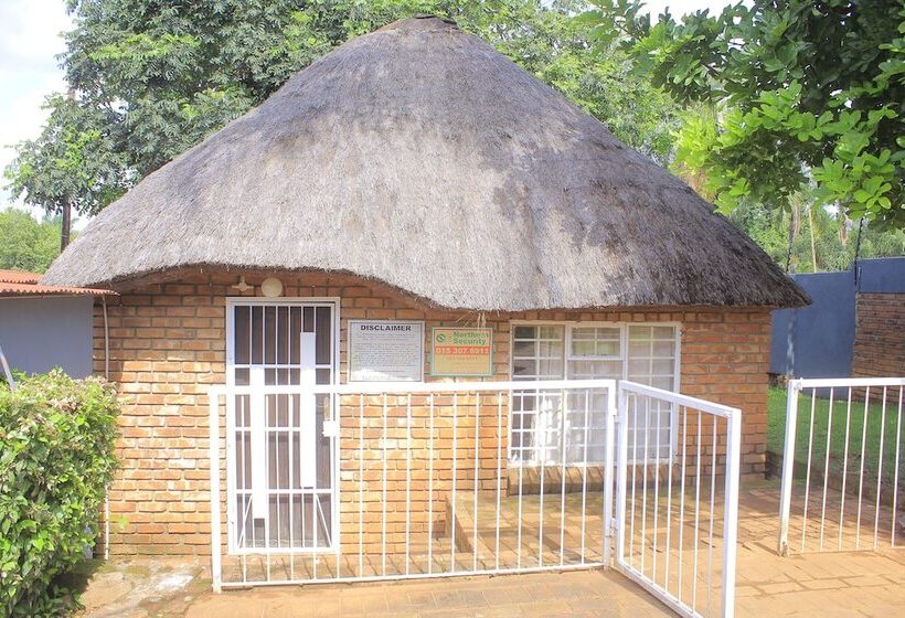 Пансион Kaste Guesthouse Tzaneen