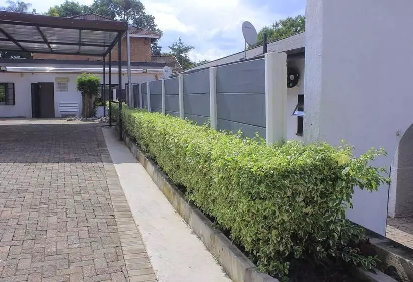 ペンション Kaste Guesthouse Tzaneen