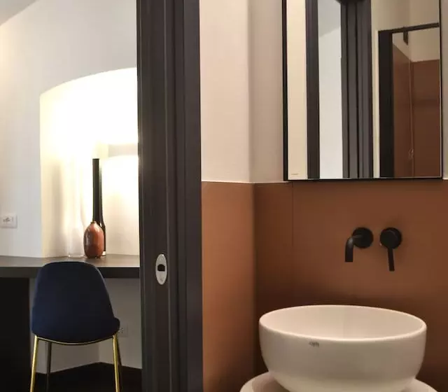 پانسیون Palazzo Delle Sirene Deluxe Apartment & Boutique Rooms