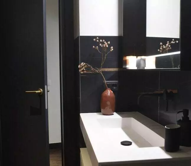 پانسیون Palazzo Delle Sirene Deluxe Apartment & Boutique Rooms