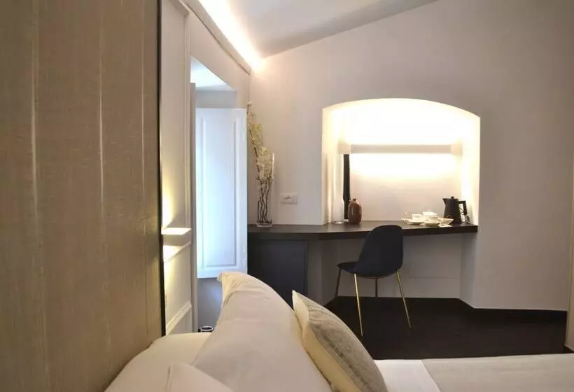 پانسیون Palazzo Delle Sirene Deluxe Apartment & Boutique Rooms