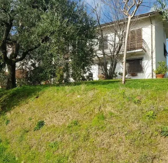 پانسیون Villa Biagi