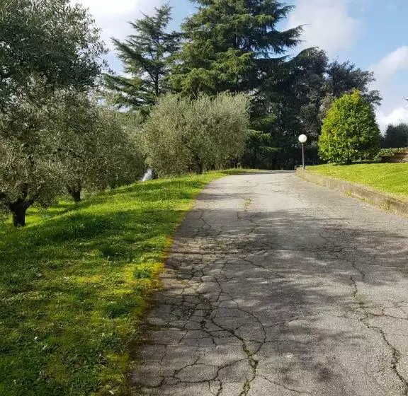 پانسیون Villa Biagi