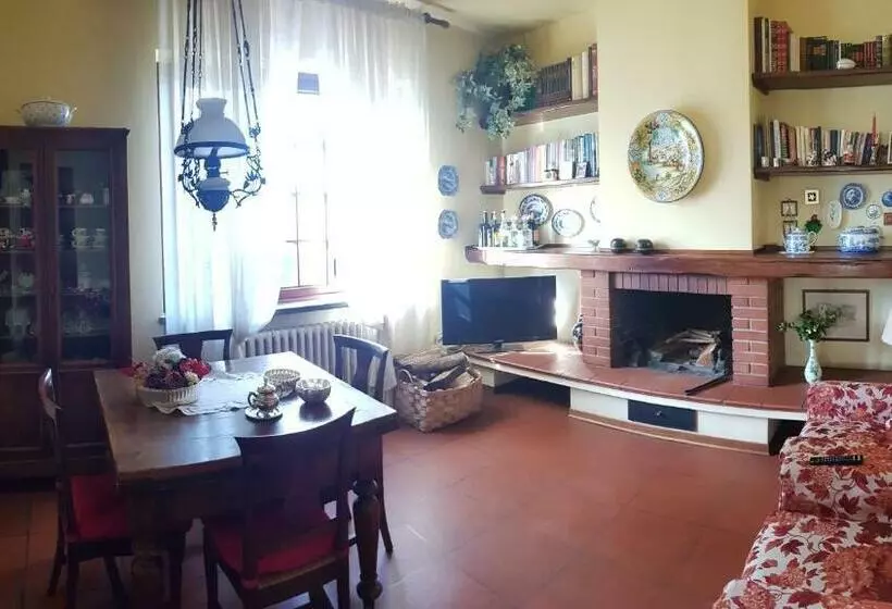 پانسیون Villa Biagi