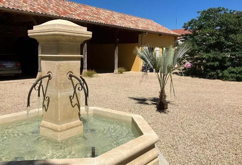 Aamiaismajoitus (B&B) Le Clos De Quintaine Chambres D Hôtes