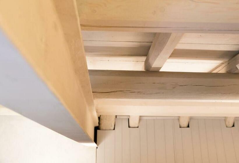 ベッドアンドブレックファースト Villa Saccomani