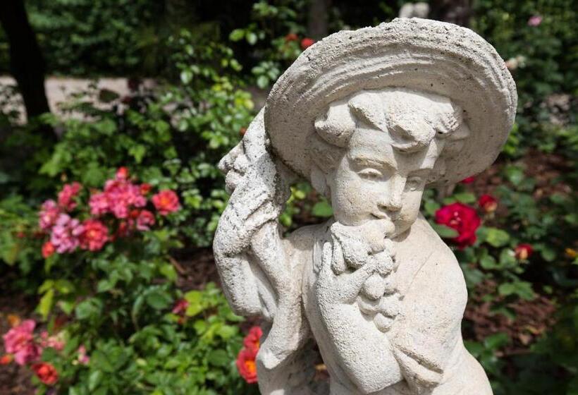 ベッドアンドブレックファースト Villa Saccomani