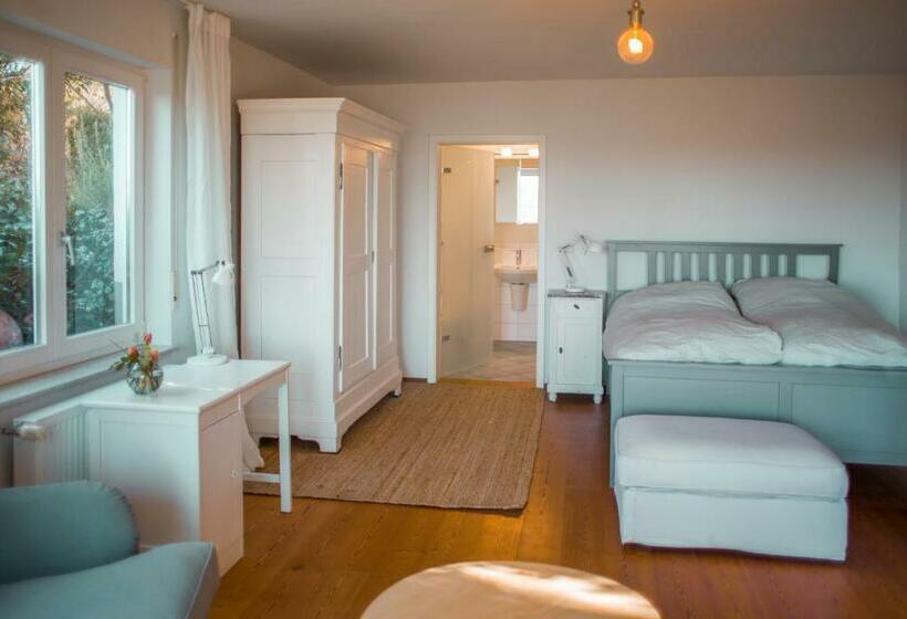 Bed & Breakfast Unter Den Linden