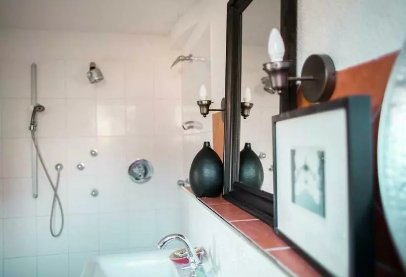 Bed & Breakfast Unter Den Linden