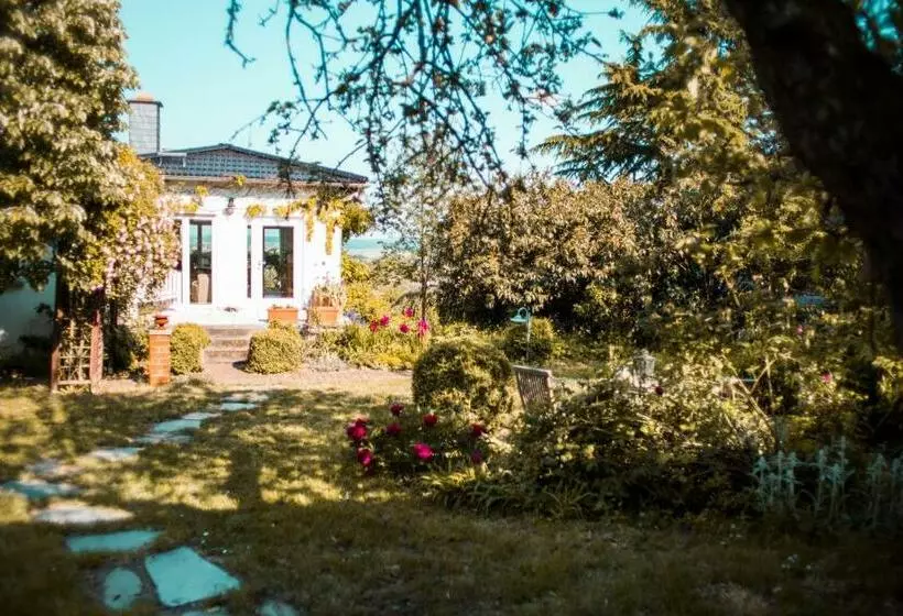 Bed & Breakfast Unter Den Linden