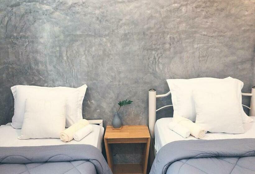 ホテル Fineuphome บ้านพักเหมาหลัง 3 ห้องนอน 2 ห้องน้ำ ห้องครัว ห้องรับแขก ห้องรับประทานอาหาร พร้อมสระว่ายน้