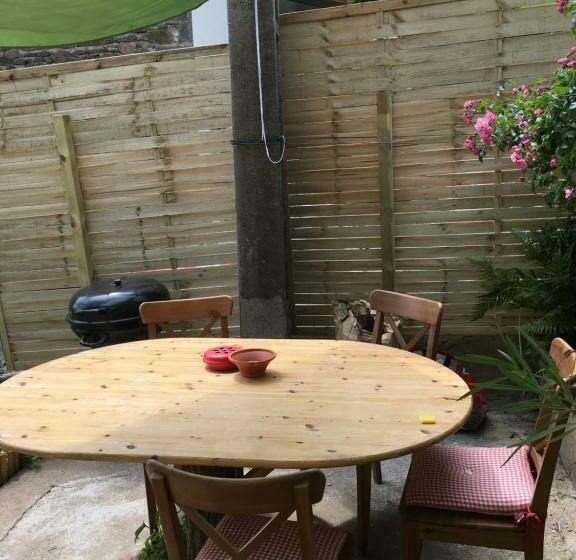 Пансион A La Fontaine