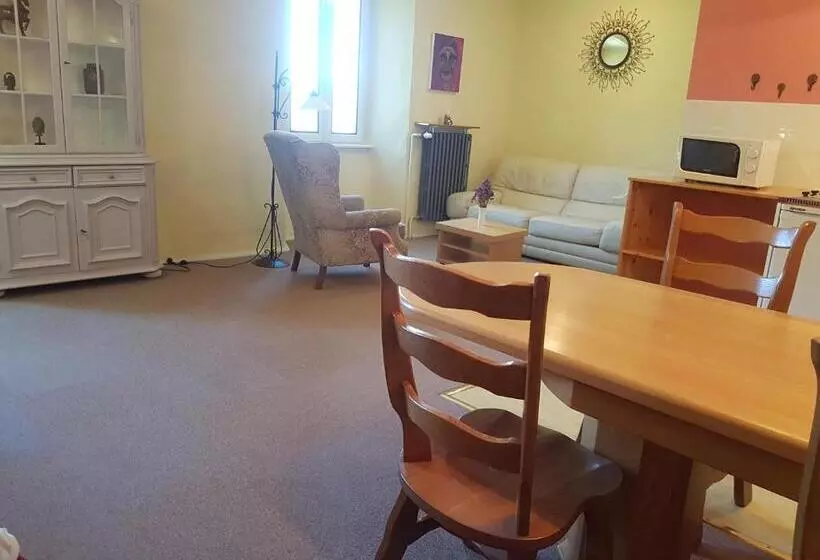 ペンション Domaine Sela