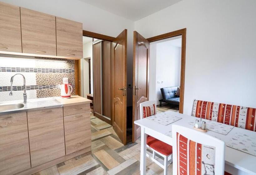 بنسيون šenk U Kovárny