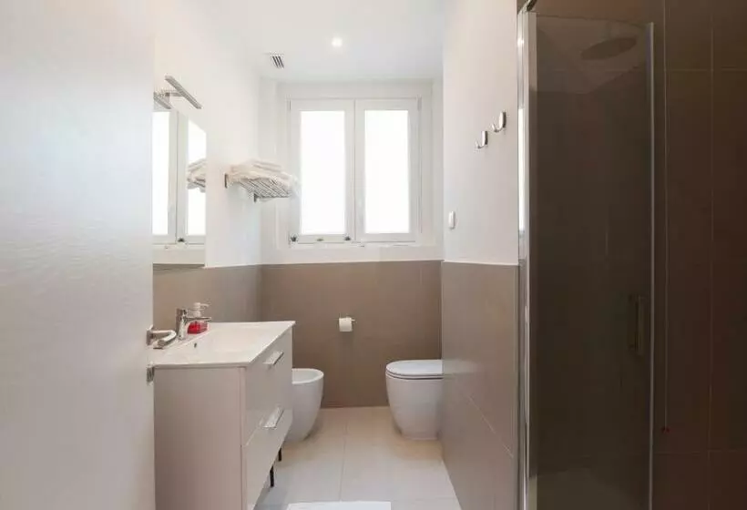 پانسیون Maison Altinia