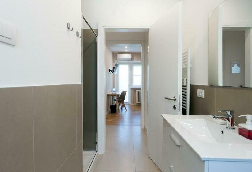 Pension (Hôtel basse catégorie) Maison Altinia